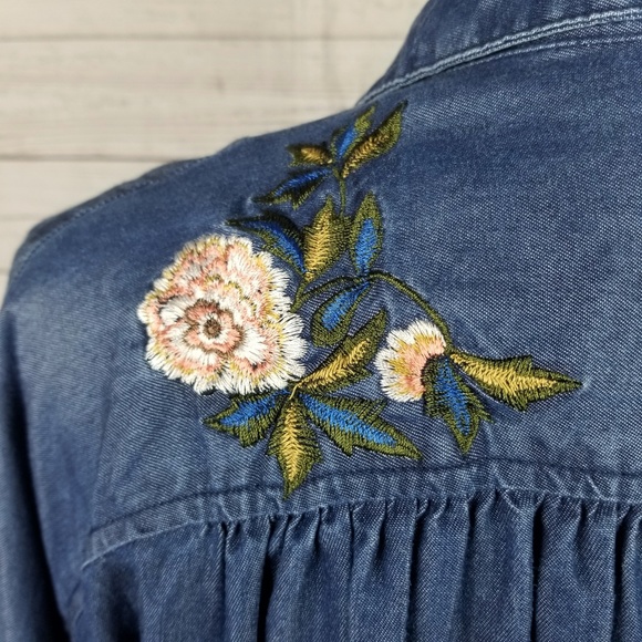 Zara Basic Z1975 Embroidered Denim Button Top - Picture 6 of 8